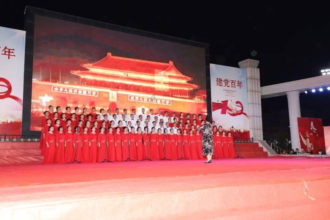 逃离野鸡森林
